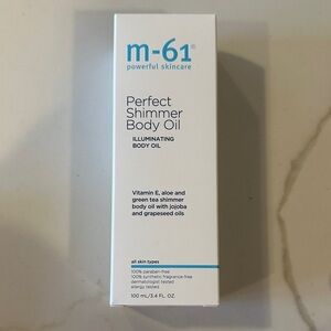 Perfect Shimmer Body Oil – Illuminating White
